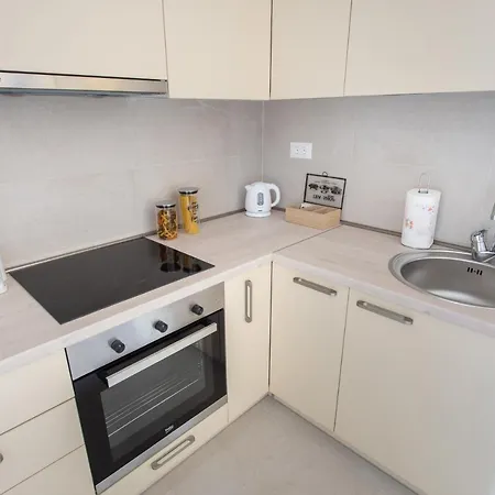 Lina - Pg, 1 Bedroom Appartement Podgorica